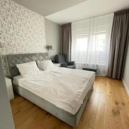 Apartment Vip Cybernetyki Warsaw